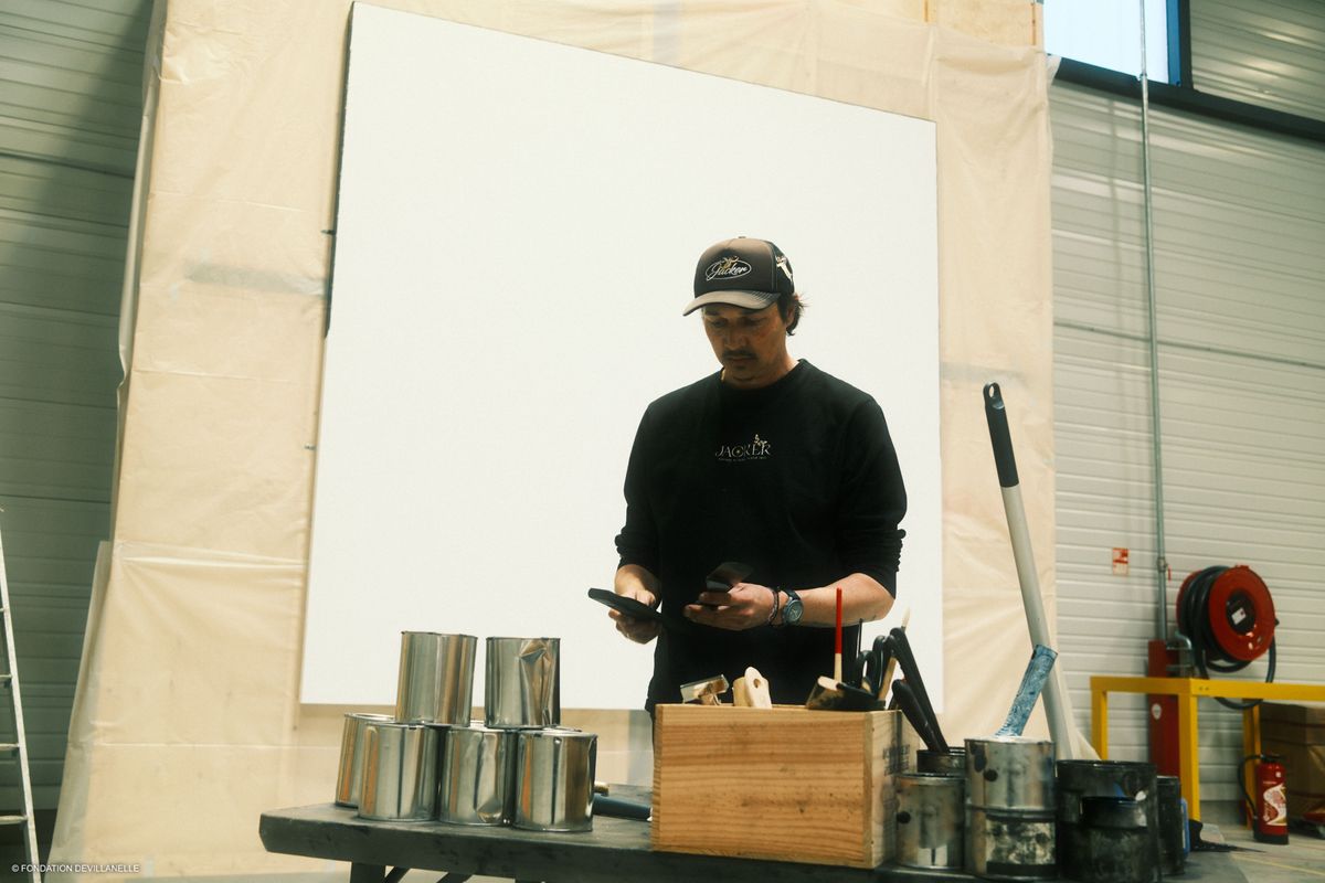 L'artiste dans son atelier