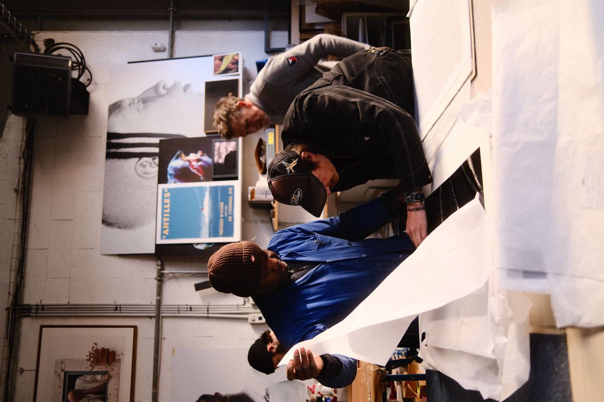 L'artiste dans son atelier